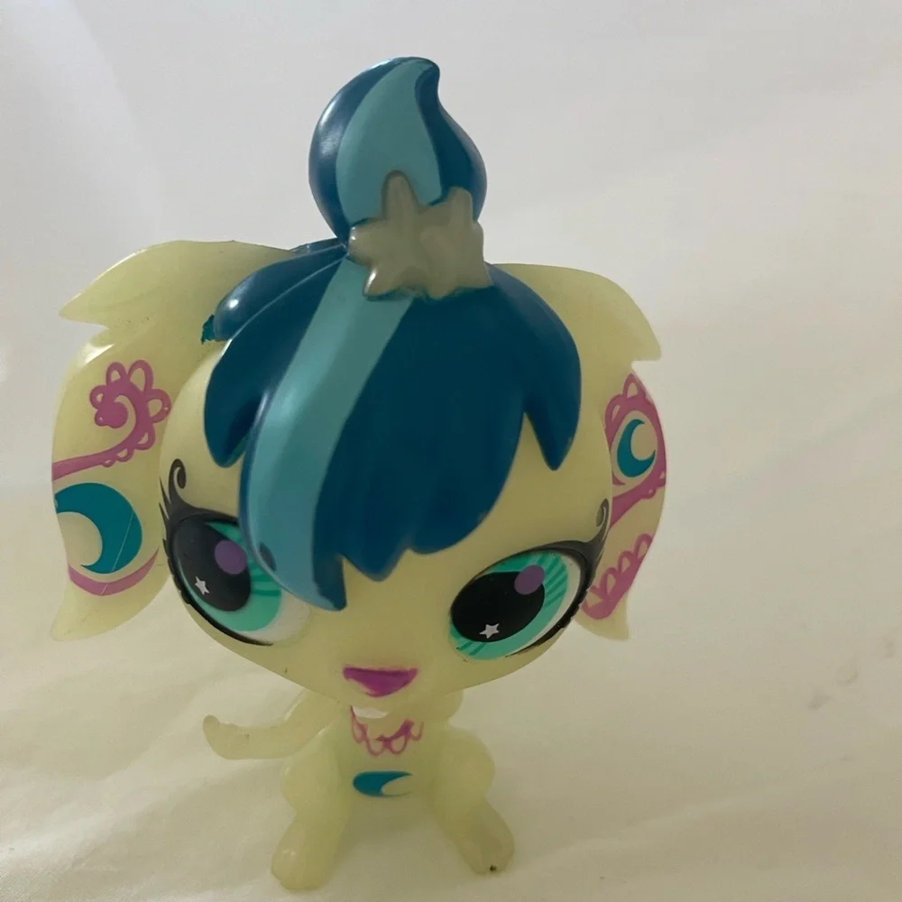 Littlest Pet Shop Moonlite Fairies STAR GLOW FAIRY Glows in the dark